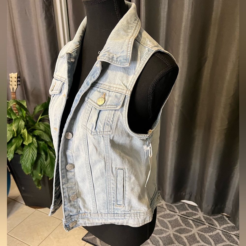 EightyTwo Jean Vest size Small